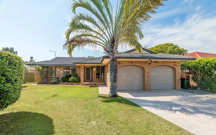 5 Toona Place, Yamba NSW 2464