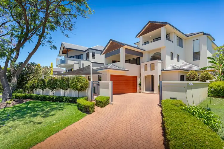 8A Park Road, Mount Pleasant WA 6153
