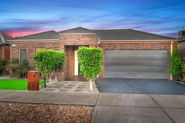Second view of Homely house listing, 7 Moray Street, Craigieburn VIC 3064
