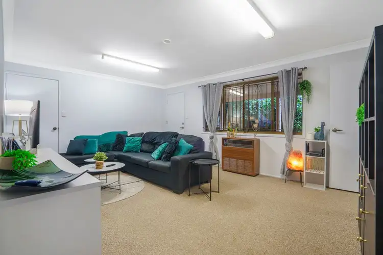 Second view of Homely house listing, 6 Redleaf Street, Mansfield QLD 4122