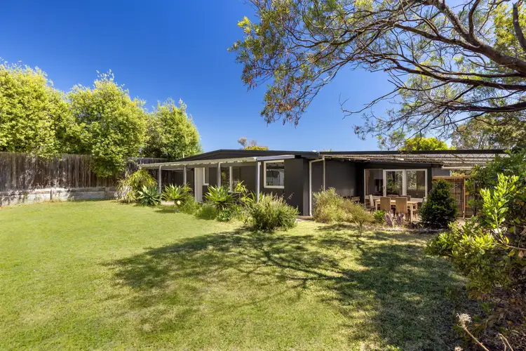 11 Eureka Street, Rye VIC 3941