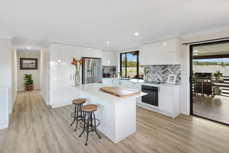 28 Spindle Street, Palm Beach QLD 4221
