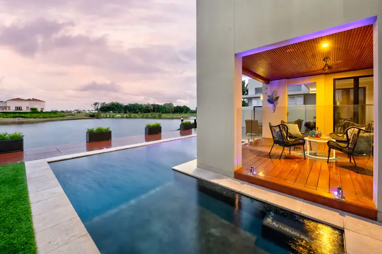 6179 Bolsena Circuit, Hope Island QLD 4212