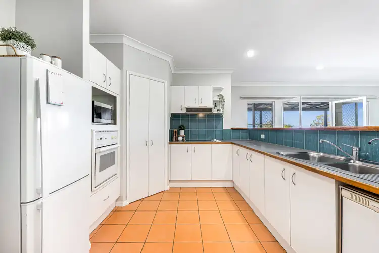 Sixth view of Homely house listing, 5 Grenfell Court, Kuluin QLD 4558