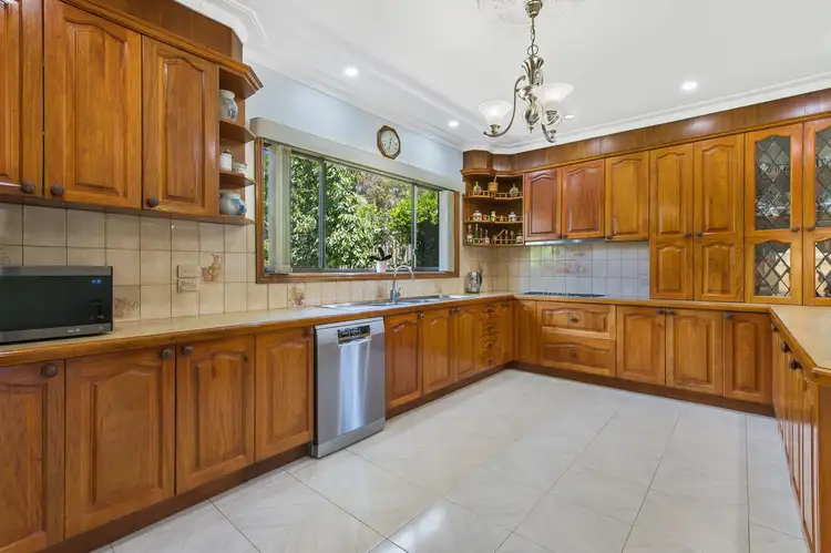 Fourth view of Homely house listing, 17 Messina Crescent, Keilor Lodge VIC 3038
