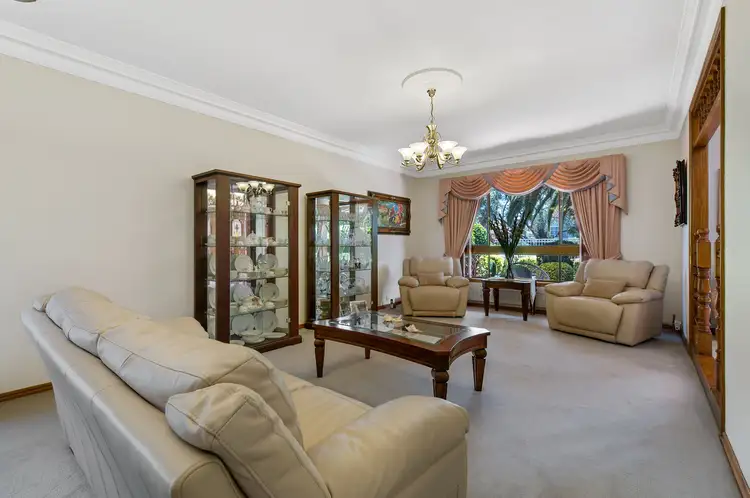 Fifth view of Homely house listing, 17 Messina Crescent, Keilor Lodge VIC 3038