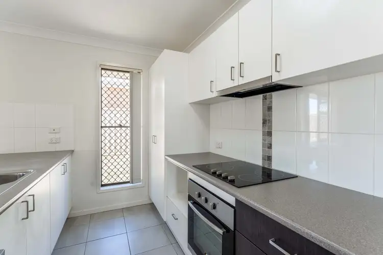 Fourth view of Homely house listing, 4 Suncrest Street, Emerald QLD 4720