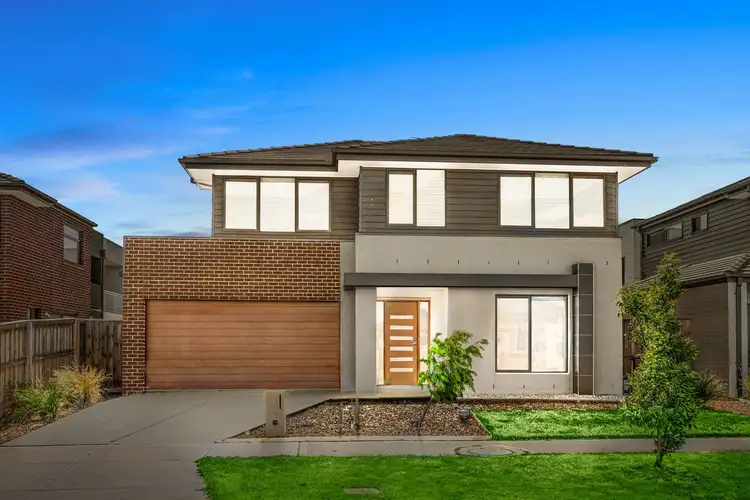 18 Aylesbury Terrace, Werribee VIC 3030