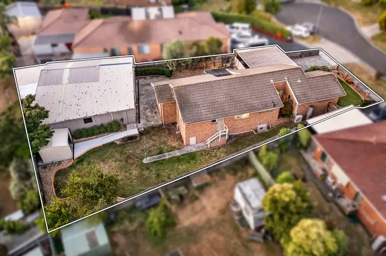 Second view of Homely house listing, 1 Finton Court, Pakenham VIC 3810