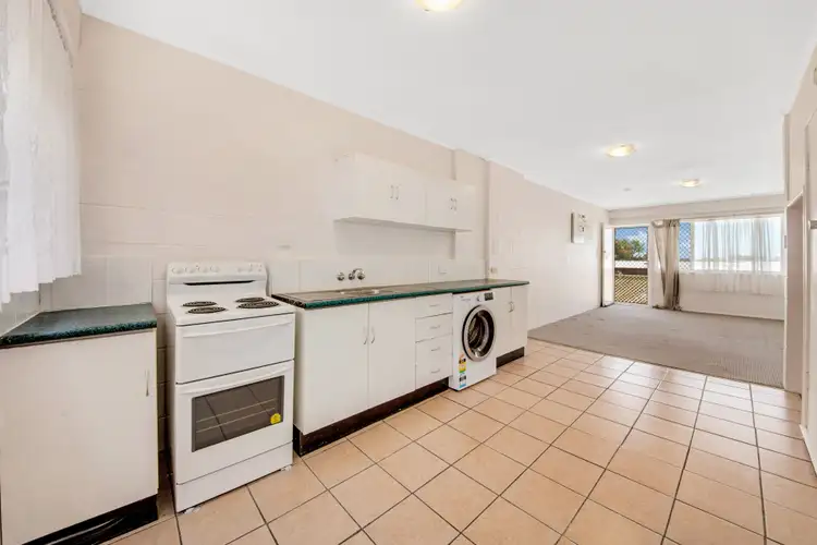 Sixth view of Homely unit listing, 3/9 Scenery Street, West Gladstone QLD 4680