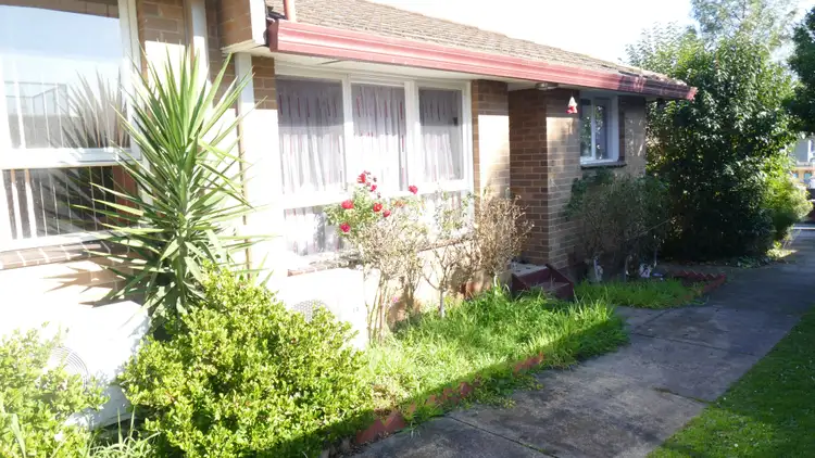 Main view of Homely unit listing, 2/32 Atkinson Street, Chadstone VIC 3148