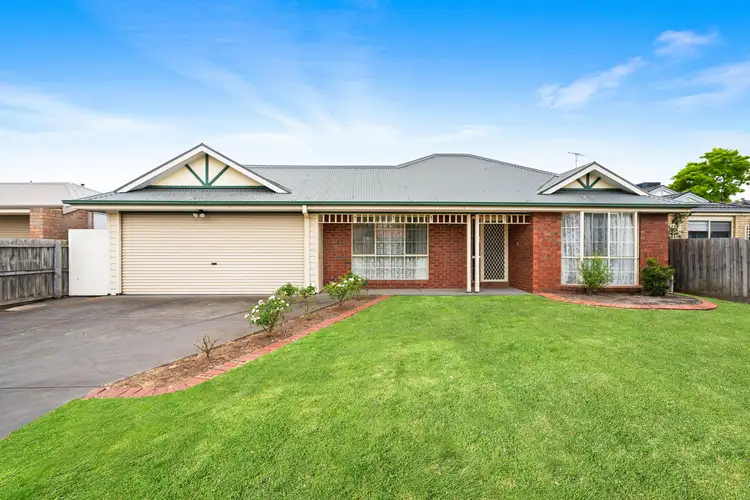 10 Sherwood Grove, Lara VIC 3212