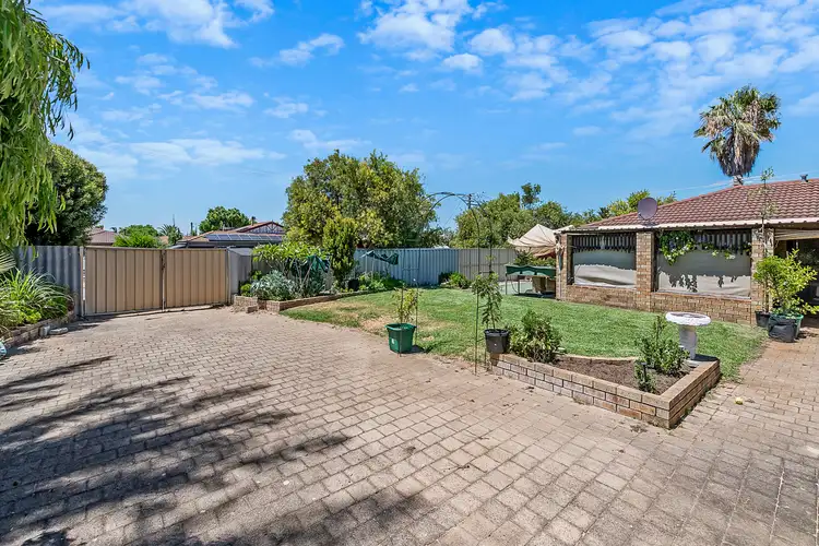 Second view of Homely house listing, 2 Windale Place, Cooloongup WA 6168