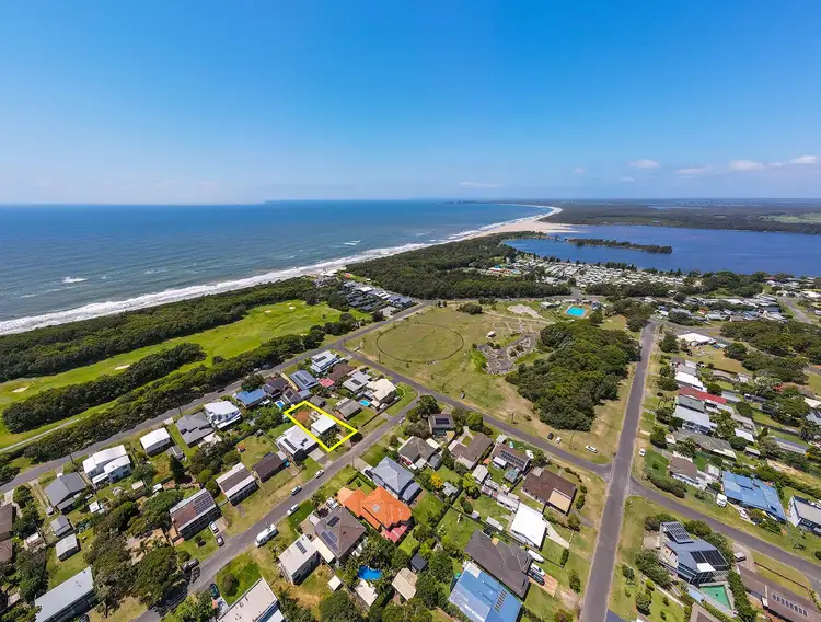 Third view of Homely house listing, 16 Throsby Street, Shoalhaven Heads NSW 2535