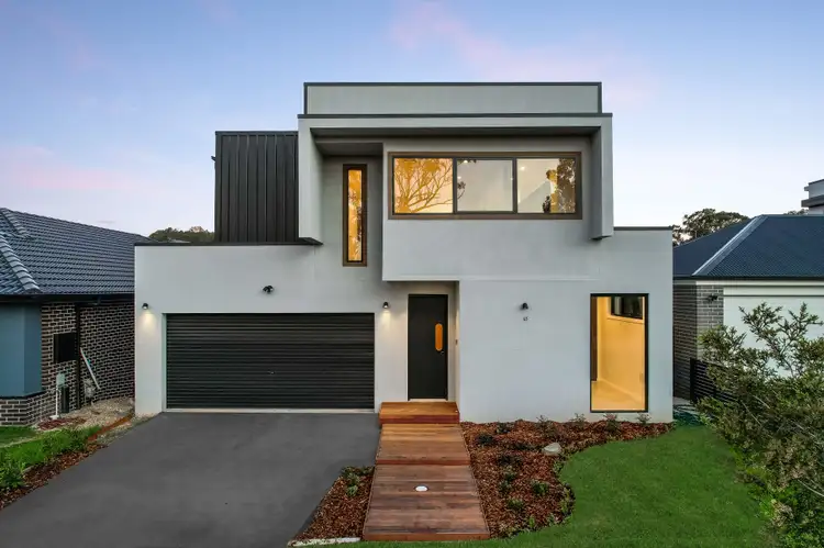 43 Farview Drive, Denham Court NSW 2565