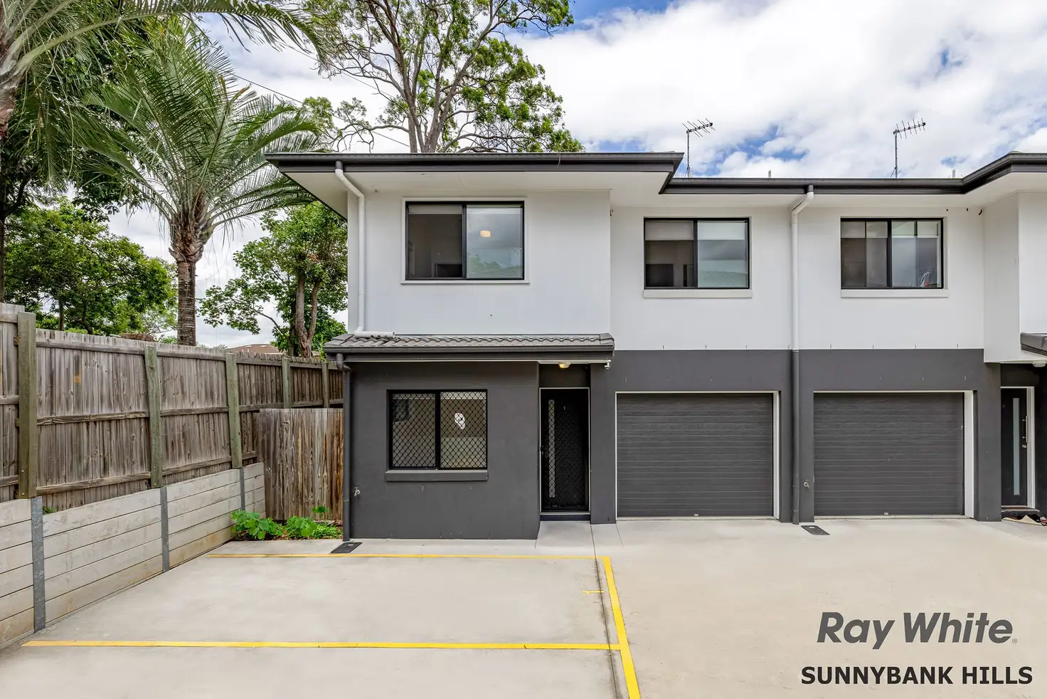 Main view of Homely townhouse listing, 1/156 Padstow Road, Eight Mile Plains QLD 4113