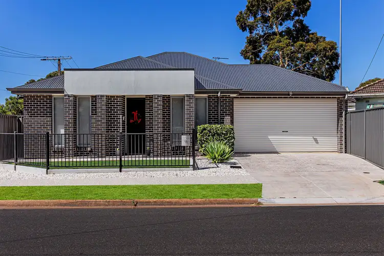 11 Tunbridge Street, Woodville South SA 5011