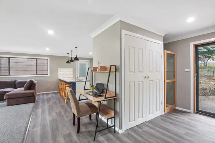 Sixth view of Homely house listing, 15 The Avenue, Warrimoo NSW 2774