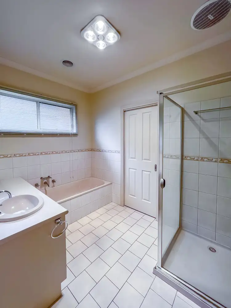 Fifth view of Homely house listing, 4/30 Race Street, Flora Hill VIC 3550