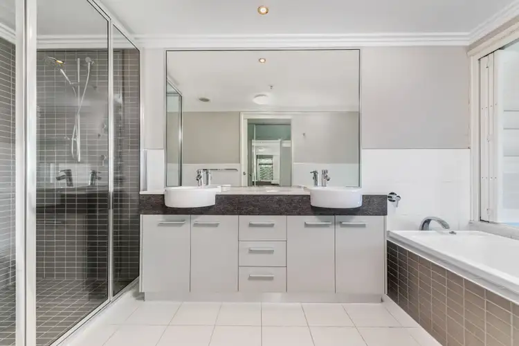 Fifth view of Homely apartment listing, 511/102 Esplanade, Darwin City NT 800