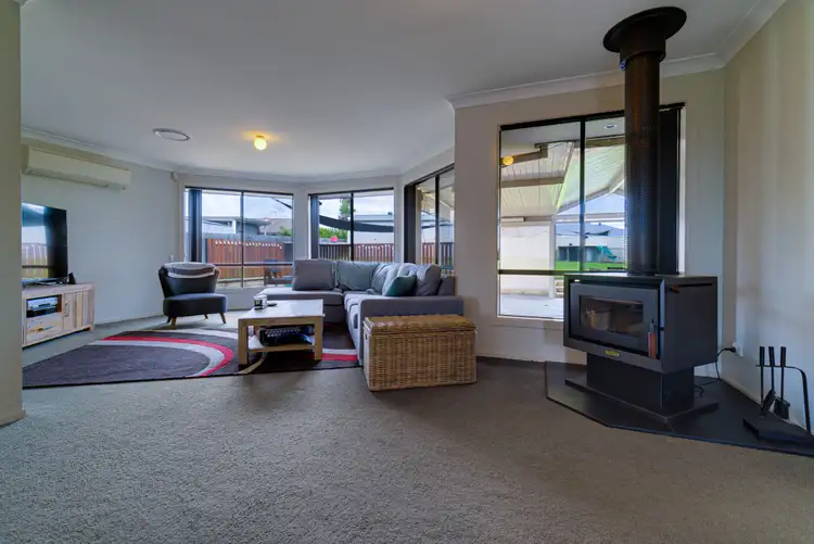 Fifth view of Homely house listing, 3 Clark Close, Hunterview NSW 2330
