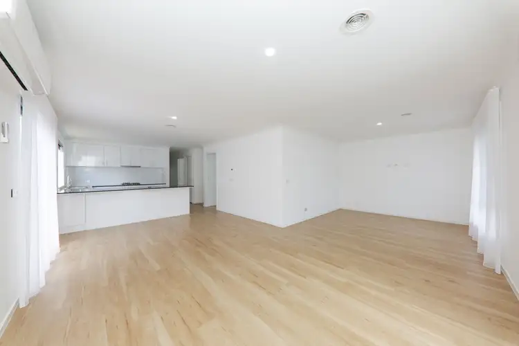 Second view of Homely house listing, 5 Mulligan Circuit, Officer VIC 3809