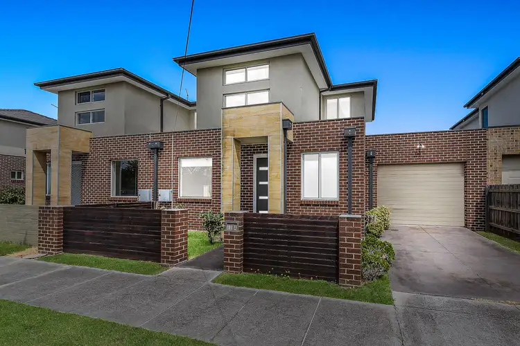33A Bevan Avenue, Clayton South VIC 3169