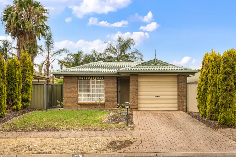 2/15 Wakeling Crescent, Parafield Gardens SA 5107