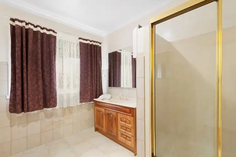 Sixth view of Homely house listing, 17 Gilbert Court, Scoresby VIC 3179