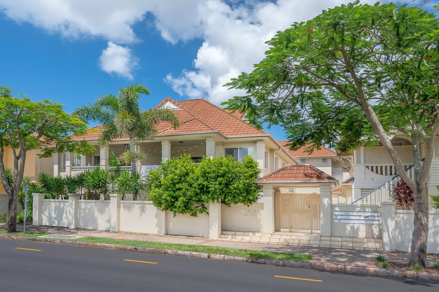 Main view of Homely apartment listing, 1/41 Racecourse Road, Hamilton QLD 4007