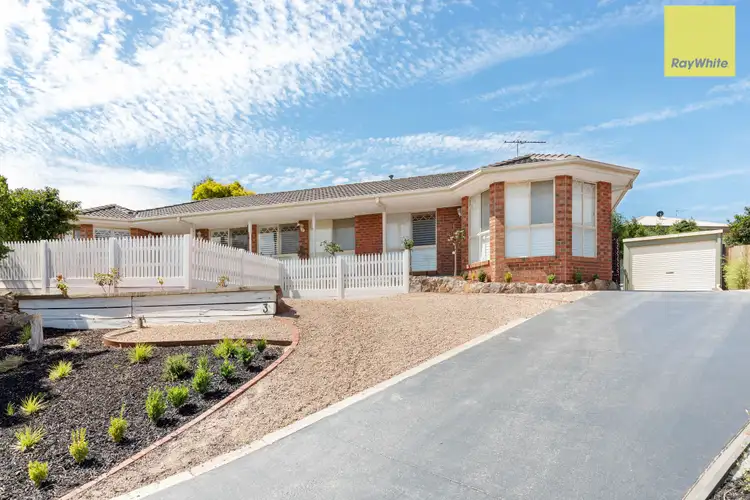 3 Urquhart Court, Darley VIC 3340