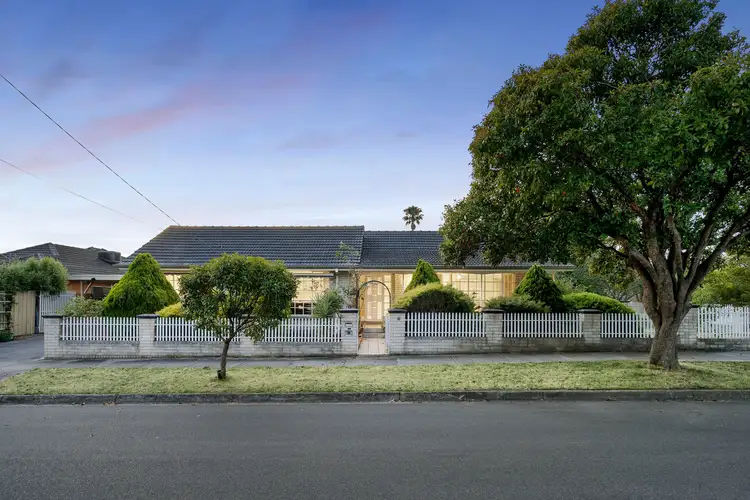 16 Merrill Street, Mulgrave VIC 3170