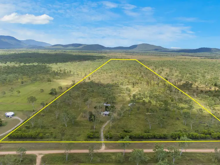 593 Coach Road, Majors Creek QLD 4816