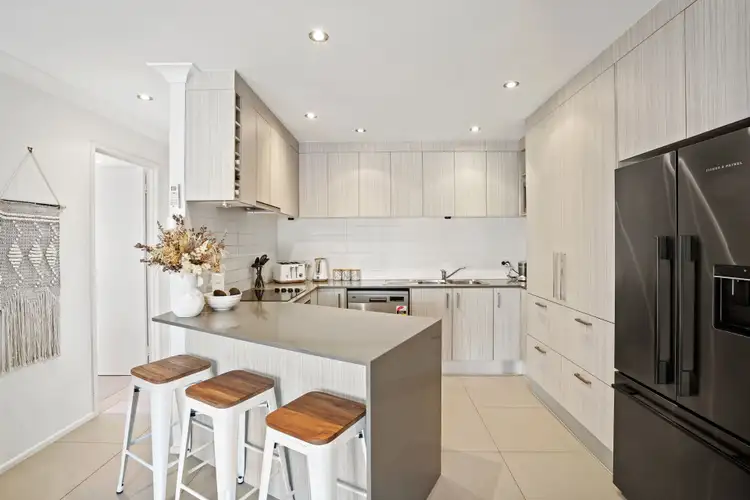 6/13 Christina Court, Mermaid Waters QLD 4218