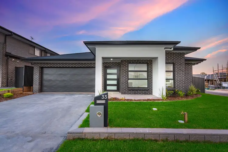 33 Nicotera Avenue, Riverstone NSW 2765