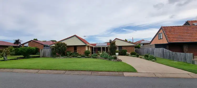 24 Petrina Street, Eight Mile Plains QLD 4113