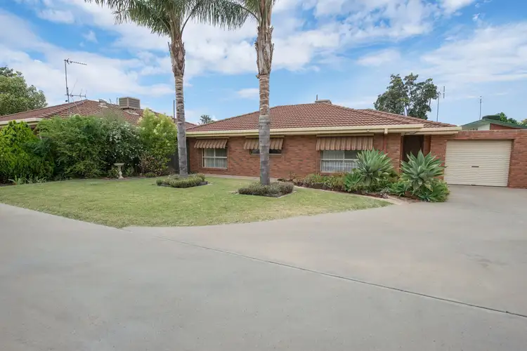 Main view of Homely unit listing, 2/10 Everingham Street, Swan Hill VIC 3585