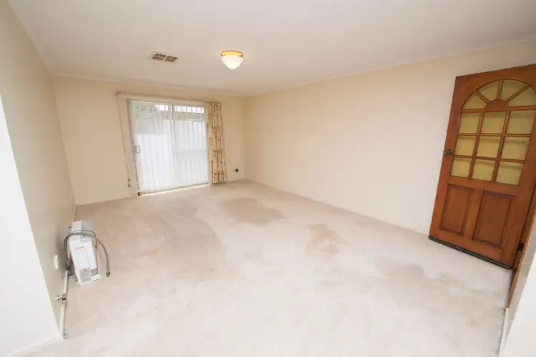 Fourth view of Homely unit listing, 2/10 Everingham Street, Swan Hill VIC 3585