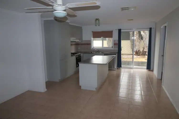 Second view of Homely house listing, 2/21 Balmoral Street, Kialla VIC 3631