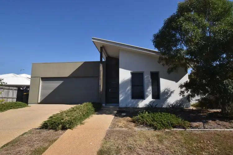 Main view of Homely house listing, 15 Telopea Place, Kirkwood QLD 4680