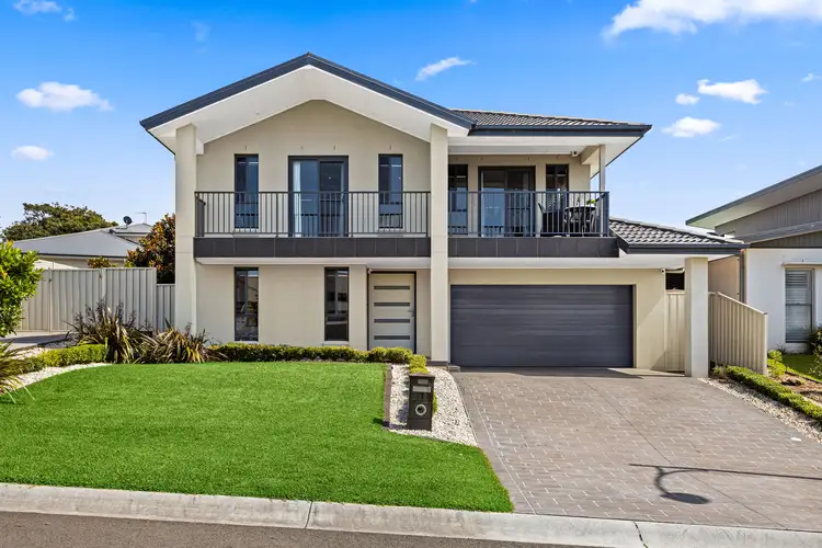 11 Brookwater Crescent, Shell Cove NSW 2529