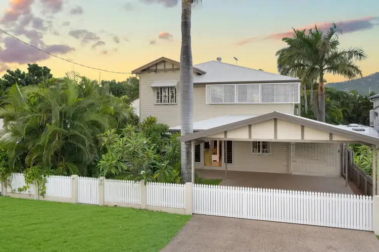 Second view of Homely house listing, 25 Princes Road, Hyde Park QLD 4812