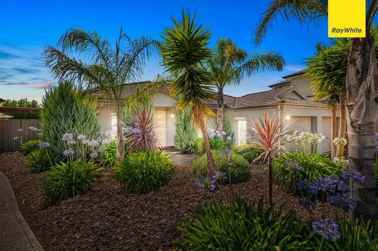 13 Bluebell Court, Melton West VIC 3337