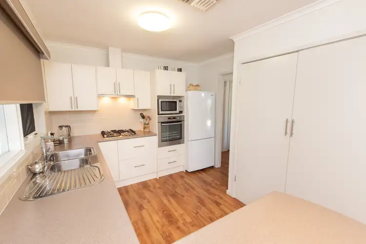 Fourth view of Homely house listing, 1/18 De Garis Drive, Mildura VIC 3500