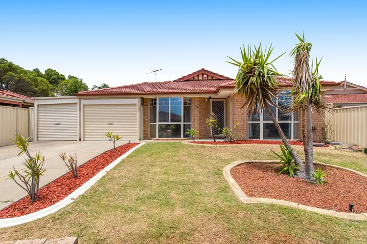 21 Hillcrest Court, Port Kennedy WA 6172