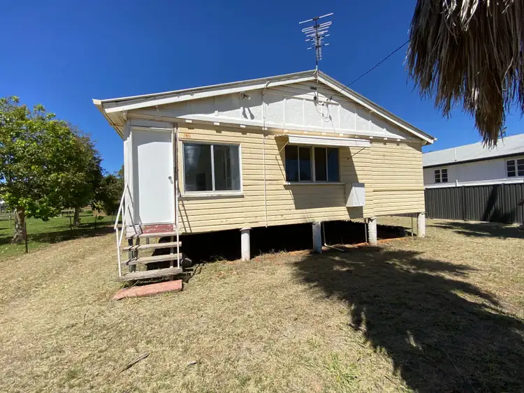 3 Deverell Street, Charleville QLD 4470