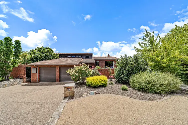 14 Deacon Close, Chisholm ACT 2905