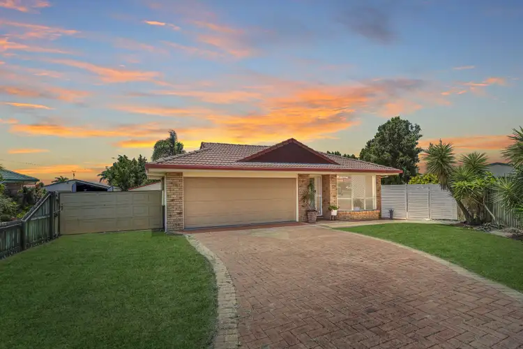 26 Masters Court, Urraween QLD 4655