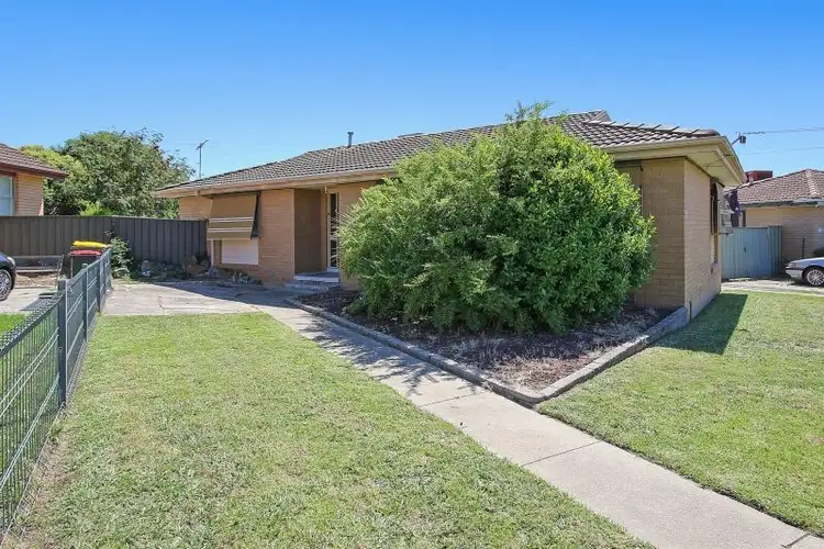8 Skitch Street, West Wodonga VIC 3690