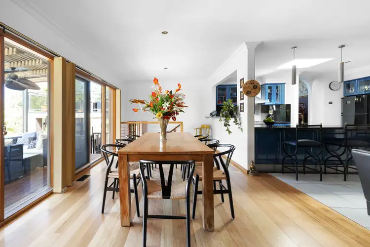 Fifth view of Homely house listing, 10 Wandana Court, Frankston South VIC 3199